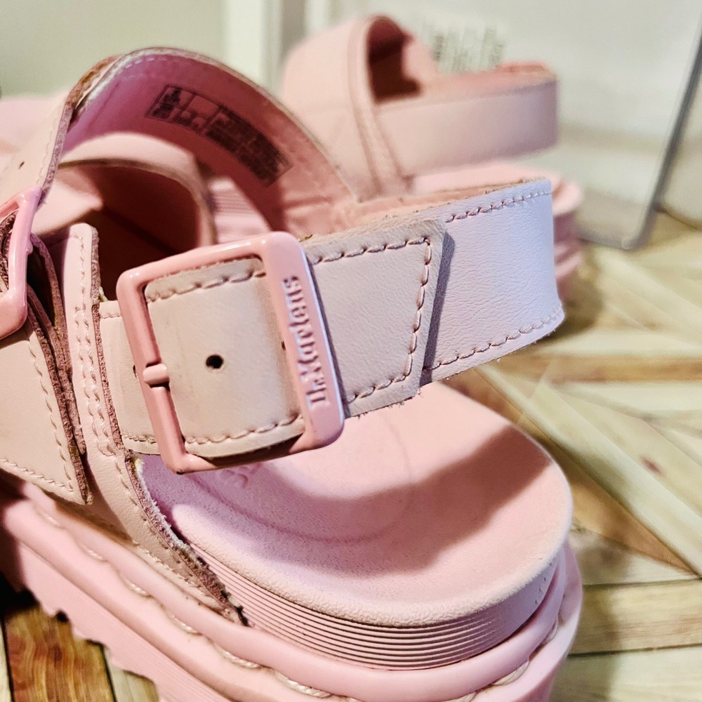 Dr Martens Voss Mono Pink Hydro Leather Sandals Women 7 Platform Barbie Pastel - Picture 10 of 11